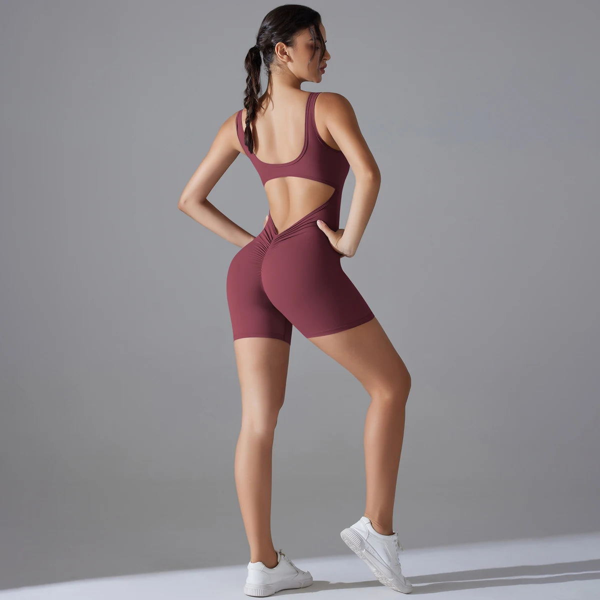 💚 MB Wear V-Back Sculpt Romper